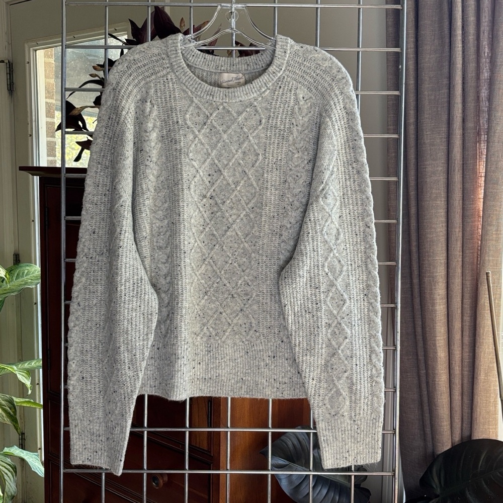 Universal Threads Sweater - image 1
